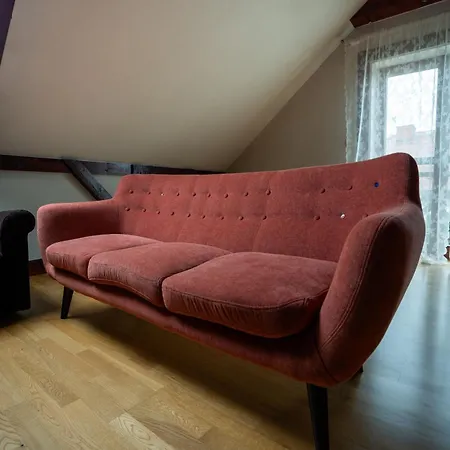 Vila Swiniarsko Z Basenem *