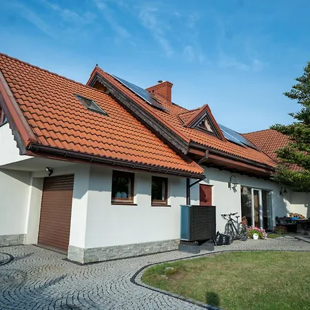 Villa Swiniarsko Z Basenem Podrzecze
